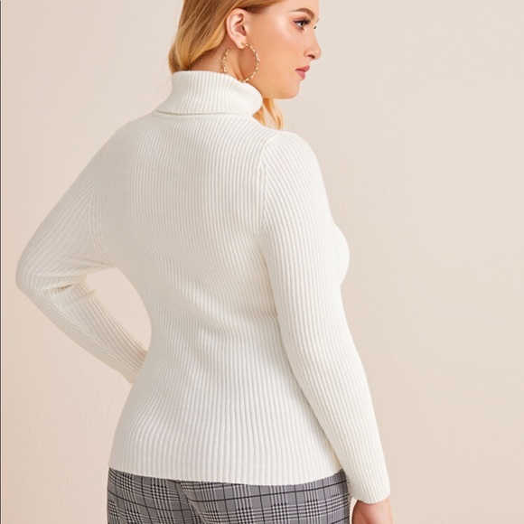 SHEIN 2X Plus Turtleneck Slim Fit White Sweater - Picture 2 of 5